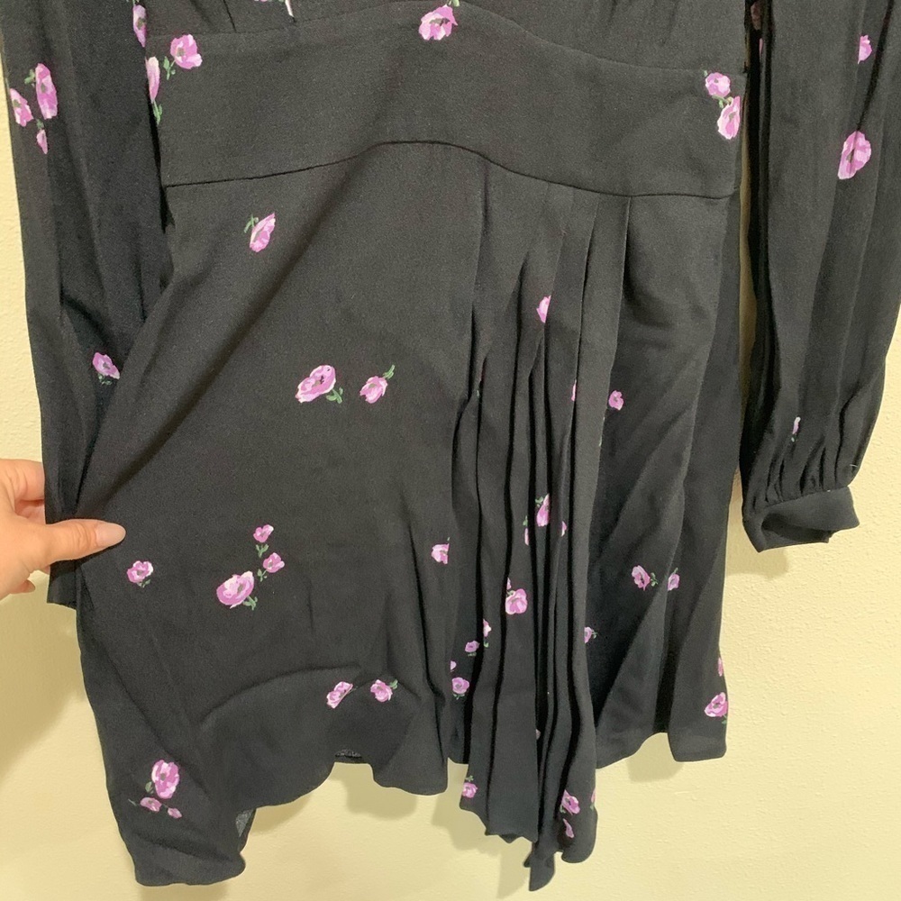 Equipment Alexandria v-neck floral mini dress S - Picture 6 of 8